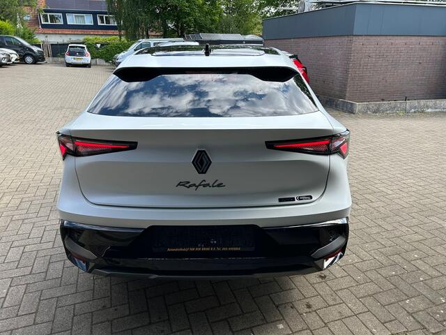 Renault Rafale 1.2 E-Tech 4x4 plug-in hybrid 300 atelier Alpine/Full Options