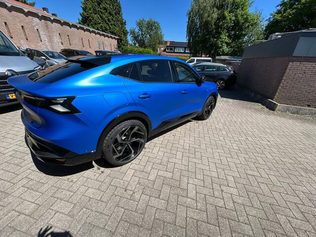 Renault Rafale 1.2 E-Tech 4x4 plug-in hybrid 300 atelier Alpine