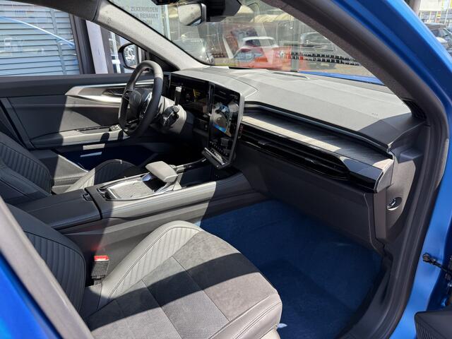 Renault Rafale 1.2 E-Tech 4x4 plug-in hybrid 300 atelier Alpine | Solarbay | Head-up | Harman Kardon | tijdelijk gratis Top Afleverpakket twv Eur 695