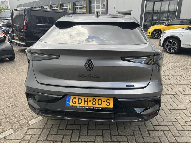 Renault Rafale 1.2 E-Tech full hybrid 200 esprit Alpine Renault Rafale E-Tech Hybrid 200 esprit Alpine