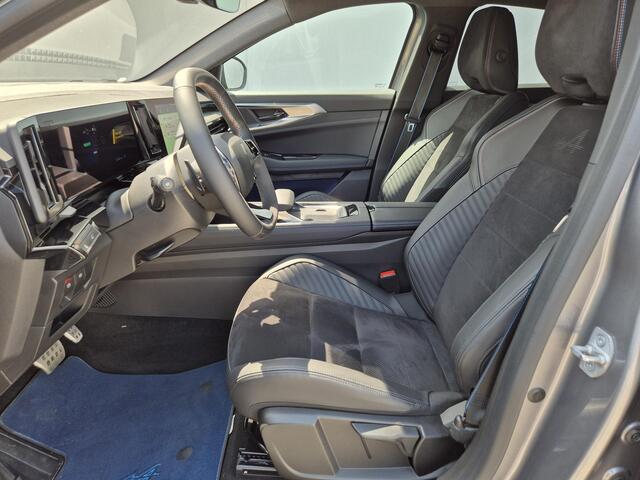 Renault Rafale 1.2 E-Tech full hybrid 200 esprit Alpine Automaat / Apple Carplay Android Auto / Stoelverwarming / Adaptief CC / Elektrische achterklep / Achteruitrijcamera / Draadloze telefoon lader / Climate control / Lichtmetalen wielen 20" /