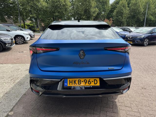 Renault Rafale 1.2 E-Tech 4x4 plug-in hybrid 300 atelier Alpine