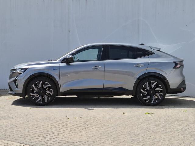 Renault Rafale E-Tech full hybrid 200 esprit Alpine Automaat / 1500kg Trekgewicht / Apple Carplay Android Auto / Stoelverwarming / Adaptief CC / Elektrische achterklep / Achteruitrijcamera / Draadloze telefoon lader / Climate control / Lichtmetalen wielen 20" /