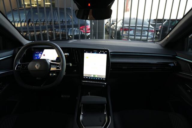 Renault Rafale 1.2 E-Tech 4x4 Plug-in Hybrid 300 Esprit Alpine 300pk Panoramadak/Stoelverwarming/Camera