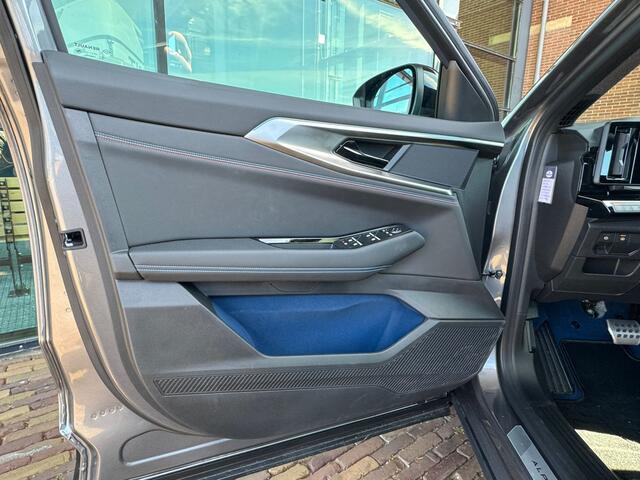 Renault Rafale 1.2 E-Tech 4x4 plug-in hybrid 300 esprit Alpine