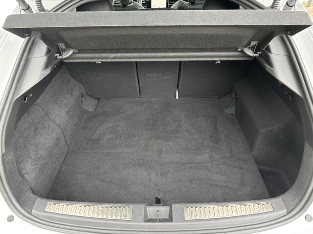 Renault Rafale 1.2 E-Tech full hybrid 200 esprit Alpine | Panoramadak | Harman Kardon | Google Navigatie |