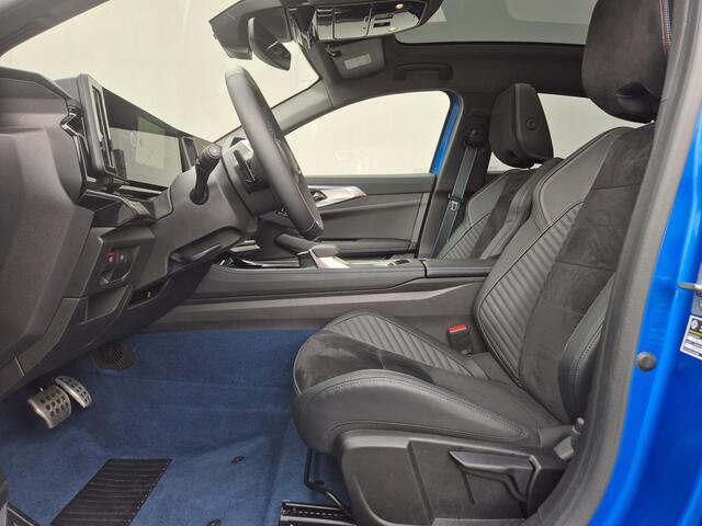 Renault Rafale E-Tech 4x4 plug-in hybrid 300 esprit Alpine / Fabrieksgarantie tot 09-2027 / Panoramadak / All-season banden / Trekgewicht 1.500 kg / Head Up Display / 360 Camera / Stoel-/Voorruit-/Stuurwiel Verwarmd / Apple Carplay Android Auto / Adpatieve Cruise /