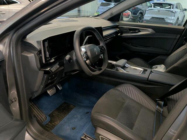 Renault Rafale 1.2 E-Tech 4x4 plug-in hybrid 300 atelier Alpine