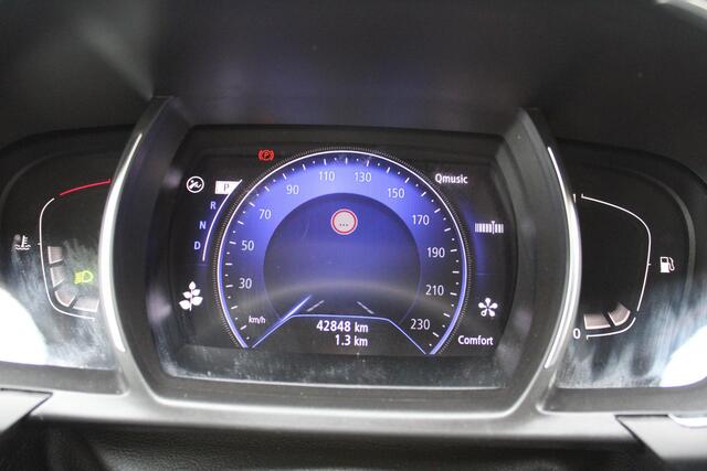 Renault SCENIC 1.3 TCe 140 EDC Intens Automaat | Achteruitrij Camera | Parkeersensoren |