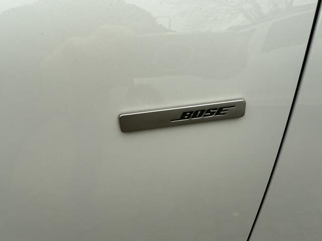 Renault SCENIC 1.3 TCe Bose CAMERA PANORAMADAK TREKHAAK AIRCO PDC AUTOM IN PARKEREN