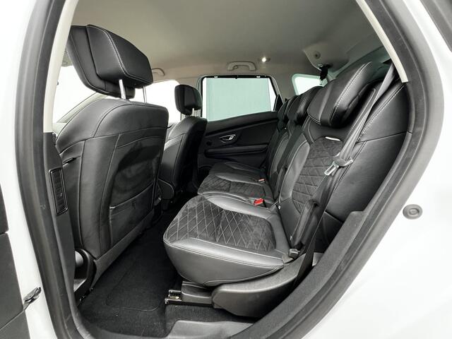 Renault SCENIC 1.3 TCe 140 Bose Black Edition Automaat / Trekhaak 1.500kg / Dealer onderhouden / 1e eigenaar / Parkeerassistent / Adaptieve CC / Apple Carplay Android /