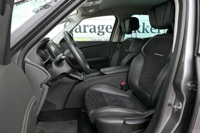 Renault SCENIC TCe 140 EDC Automaat Black Edition