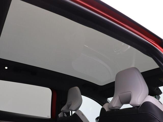 Renault SCENIC E-Tech EV87 long range iconic | Solarbay panoramadak | Stoel-stuur verwarming | HarmanKardon audio | Adaptive cruise control | Elektrische kofferklep |