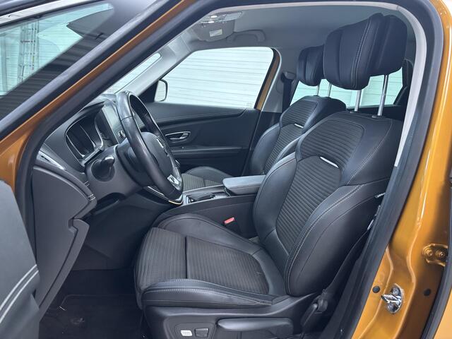 Renault SCENIC 1.2 TCe Intens / Trekhaak 1850 KG / Navigatie / Head-Up Display / Climate Control / Stoelverwarming /