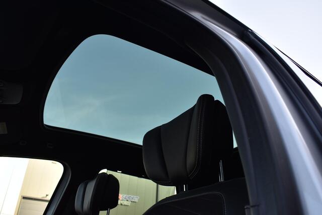 Renault SCENIC TCe 140 EDC Black Edition | AUTOMAAT | PANORAMADAK | HUD | BOSE | STOELVERWARMING | CAMERA | NAVI | ADAPT. CRUISE CONTROL | PDC | LMV