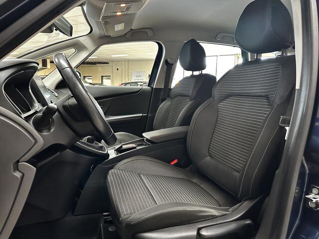 Renault SCENIC 1.2 TCe Zen/ 20'' LMV/ Zonwering/ Keyless/ Lane-Assist./ DAB+/ PDC V+A/ Navi/ Clima/ Grootlicht Assist./ Cruise/ Isofix/ Bluetooth/ Multi. LEDER. Stuur/ Chroom/ Mistl/ LED Dagrijverl.