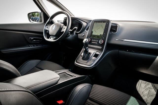 Renault SCENIC 1.3 TCe Automaat Intens | Afn. Trekhaak | 20 inch LMV | Keyless | Camera | Getint Glas