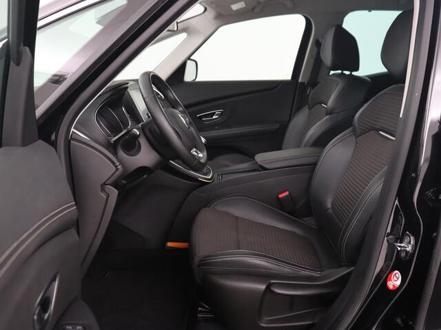 Renault SCENIC 1.3 TCe Intens | 55.700km NAP | Trekhaak | Camera | Carplay | Navigatie | Park Assist | Half leder | Two-Tone Kleur | Climate control | Keyless | Cruise control | Parkeerhulp