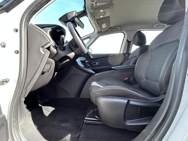 Renault SCENIC 1.3 TCe Limited Automaat / Apple carplay / Android auto / Stoelverwarming / Cruise control / Climate control / Parkeersensoren voor en achter /