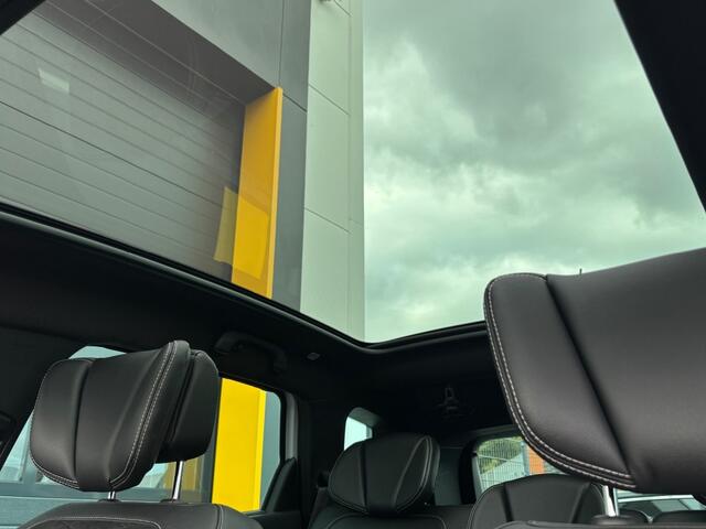 Renault SCENIC 1.3 TCe 140 EDC Automaat Black Edition Panodak Trekhaak