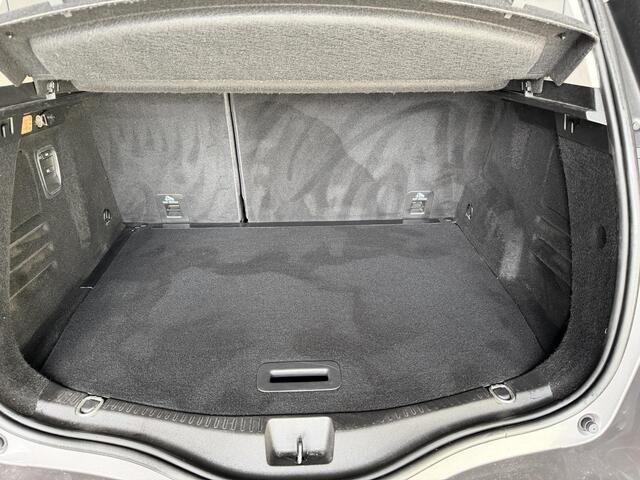 Renault SCENIC 1.3 TCe Bose / Navigatie / Pano / 20" Lm velgen / Sensoren V+A / LED