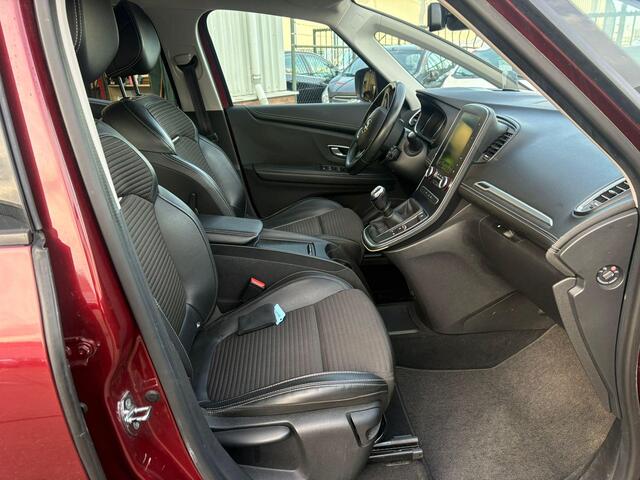 Renault SCENIC 1.2 TCe Intens