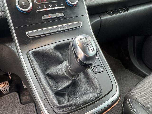 Renault SCENIC 1.2 TCe Intens