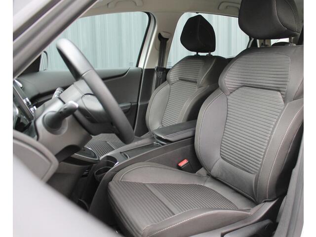 Renault SCENIC 1.3 TCe 140 EDC Automaat Intens * TREKHAAK *