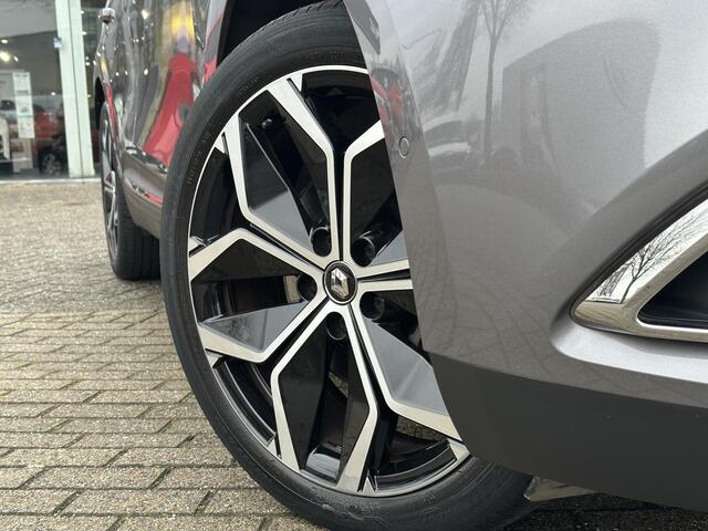 Renault SCENIC TCe 130 Intens l AUTOMAAT l Achteruitrijcamera l NAVI l Cruise