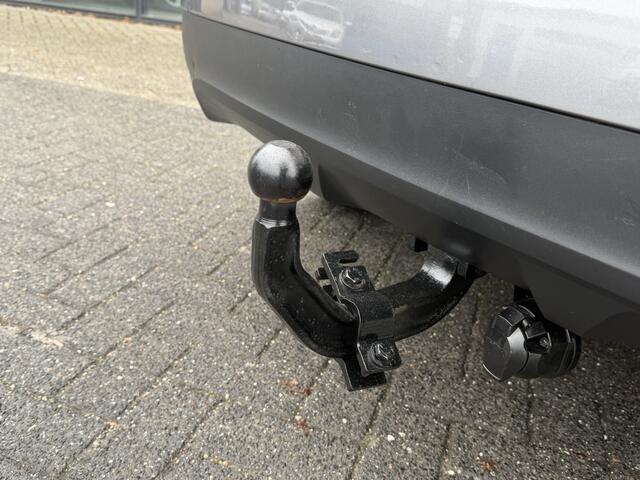 Renault SCENIC 1.2 TCe Collection 38.000 KM Clima/Cruise contr. "Tekhaak"