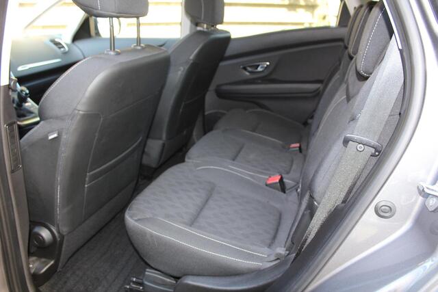 Renault SCENIC 1.3 TCe 140 Limited