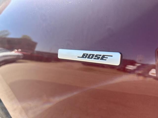 Renault SCENIC TCe 130 Bose / Trekhaak (1.850KG) / Bose Audio Installatie / 100% onderhouden / Cruise Control / Massagefunctie / Apple Carplay&Android Auto / 360 Parkeersensoren / Achteruitrij Camera / Parkeerhulp / Lichtmetalen Velgen 20" / Navigatie /