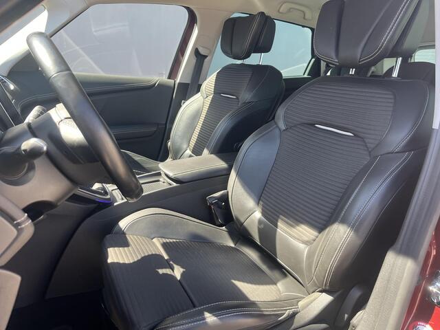 Renault SCENIC TCe 130 Bose / Trekhaak (1.850KG) / Bose Audio Installatie / 100% onderhouden / Cruise Control / Massagefunctie / Apple Carplay&Android Auto / 360 Parkeersensoren / Achteruitrij Camera / Parkeerhulp / Lichtmetalen Velgen 20" / Navigatie /