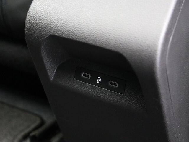 Renault SCENIC E-Tech EV87 long range iconic | Uniek zwart lederen interieur | FULL OPTION | Panoramisch dak | Elektrische achterklep | Stoel en Stuurverwarming |