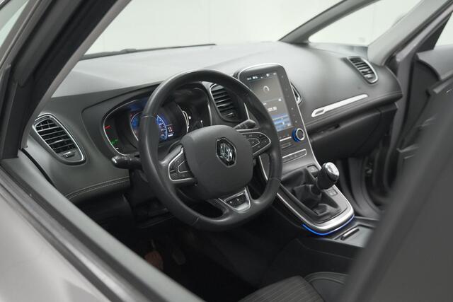 Renault SCENIC TCe 130 Intens | Trekhaak | Panoramadak | Camera | Apple Carplay | Dodehoekdetectie