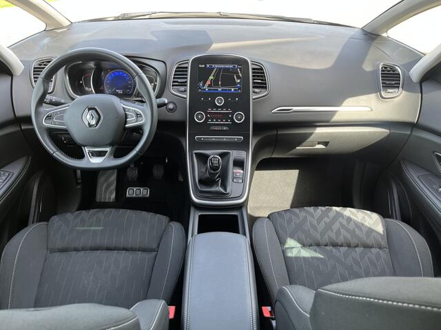 Renault SCENIC 1.3 TCe 160PK / Trekhaak. Trekgewicht 1.800 KG / Stoelverw. / Camera / Parkeerhulp V+A / LMV / 2e Pinksterdag open 09.30 - 17.00 uur