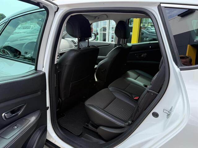 Renault SCENIC 1.3 TCe Intens | NAP | 1e eigenaar | Trekhaak | Navigatie | LED | Heads-up display | Climate Control | Cruise Control | Key-less |