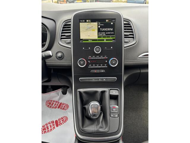 Renault SCENIC 1.3 TCe Intens |Trekhaak|Navigatie|