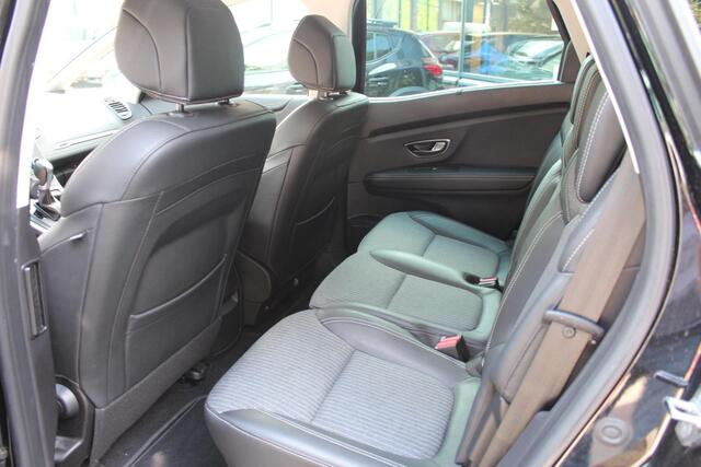 Renault SCENIC 1.3 TCe Techno 140 pk Automaat