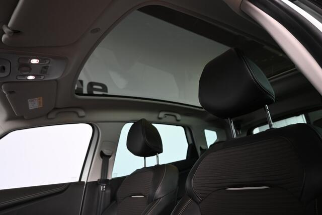 Renault SCENIC 1.3 TCe Intens Automaat Nap Clima Cruise Trekhaak Navigatie Head up Panoramadak 100% Onderhouden! Inruil Mogelijk!