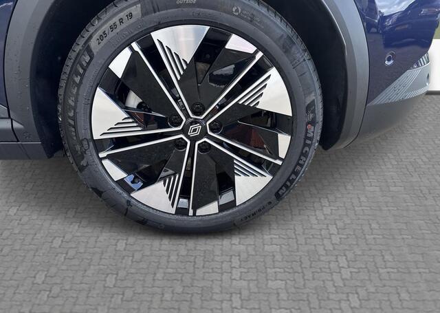 Renault SCENIC E-Tech EV87 long range techno - Demo / pack advanced driving assist & augmented vision / pack light & sound
