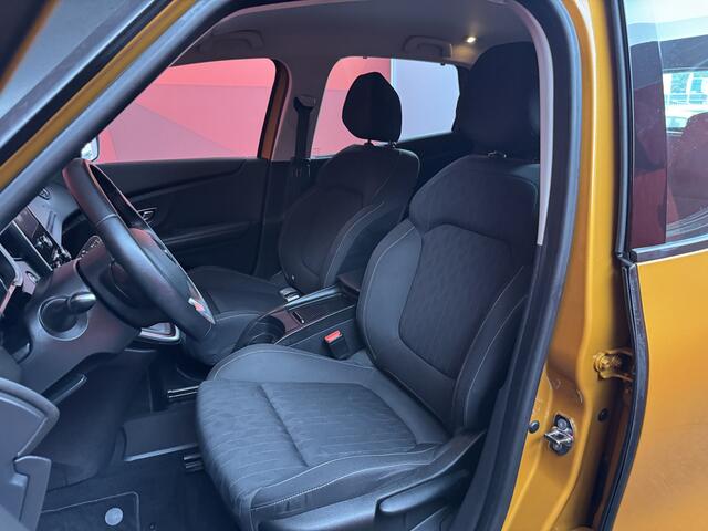 Renault SCENIC 1.3 TCe Limited | Automaat | Trekhaak | Cruise