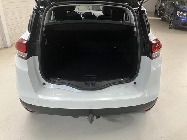 Renault SCENIC 1.3 TCe Initiale Paris / Automaat / Trekhaak / Trekgewicht 1850kg