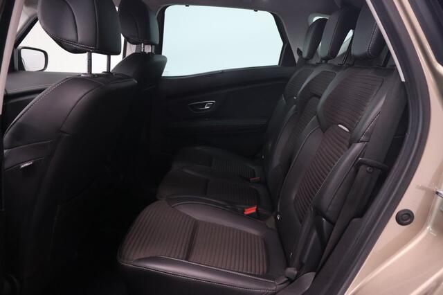 Renault SCENIC 1.3 TCe Bose Automaat | Trekhaak | Carplay | Navigatie | Cruise Control | LED | Keyless