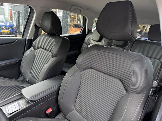 Renault SCENIC 1.3 TCe 140pk EDC Intens+Trekhaak!!