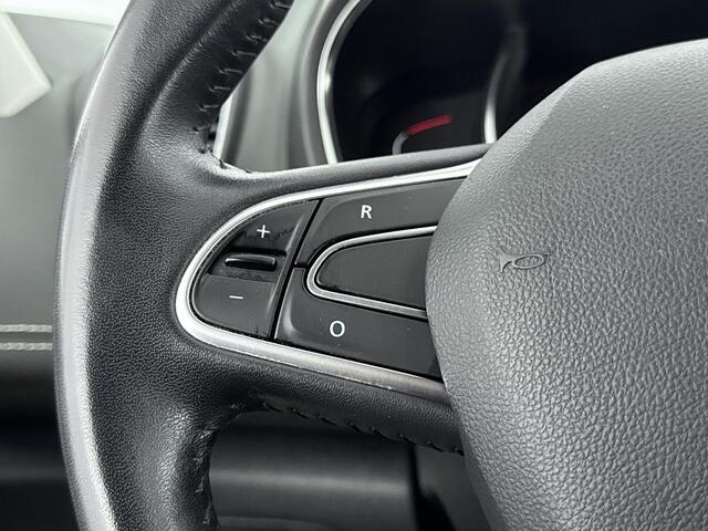 Renault SCENIC 1.2 TCe Intens 130PK | Trekhaak | Achteruitrijcamera | Navigatie