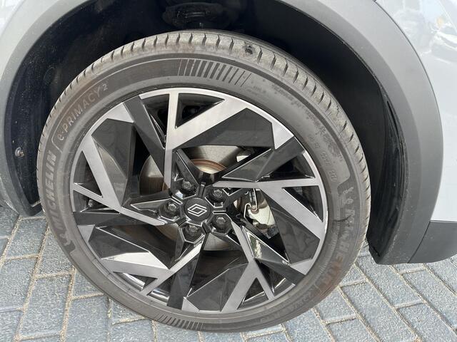 Renault Symbioz 1.6 E-Tech full hybrid 145 esprit Alpine Renault Symbioz 1.6 E-Tech hybrid 145 esprit Alpine / DEMO HILLEGOM / PACK WINTER PREMIUM / PANORAMA DAK / HARNAN KARDON AUDIO / ELEKTR. ACHTERKLEP / PACK ADVANCED DRIVING