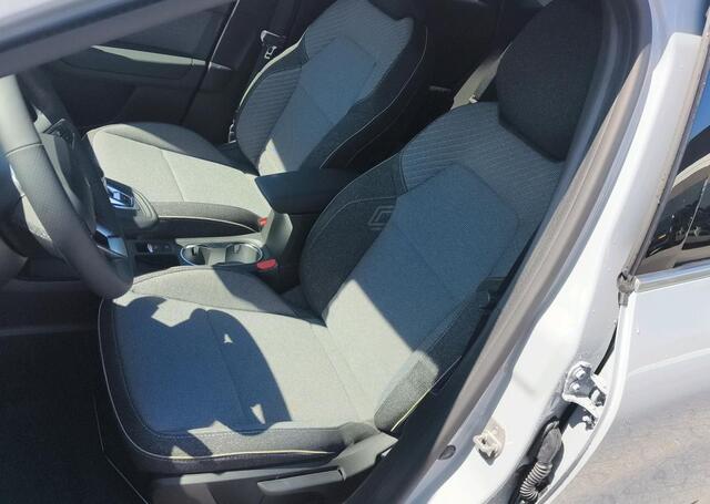 Renault Symbioz 1.6 E-Tech full hybrid 145 techno - Demo / Pack driving & comfort - all-seasonbanden - Intelligent adaptive cruise control