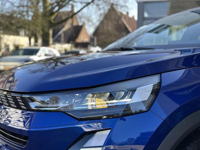 Renault Symbioz 1.8 E-Tech full hybrid 160 iconic | Nieuwe auto! | Nederlandse auto | Pack Light & Sound | elektrische bedienbare achterklep | Verwarmde voorstoelen + stuurwiel | 360* camera | Rijklaarprijs! | Winter en zomer banden |