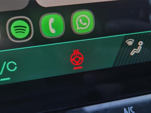 Renault Symbioz 1.6 E-Tech full hybrid 145 esprit Alpine / Fabrieksgarantie tot 04-2027 / Adaptief cruise control / Apple Carplay Android Auto / Achteruitrijcamera / Stuurverwarming / Keyless Entry/Start / Draadloze telefoon lader / Climate control / Parkeersensoren voor